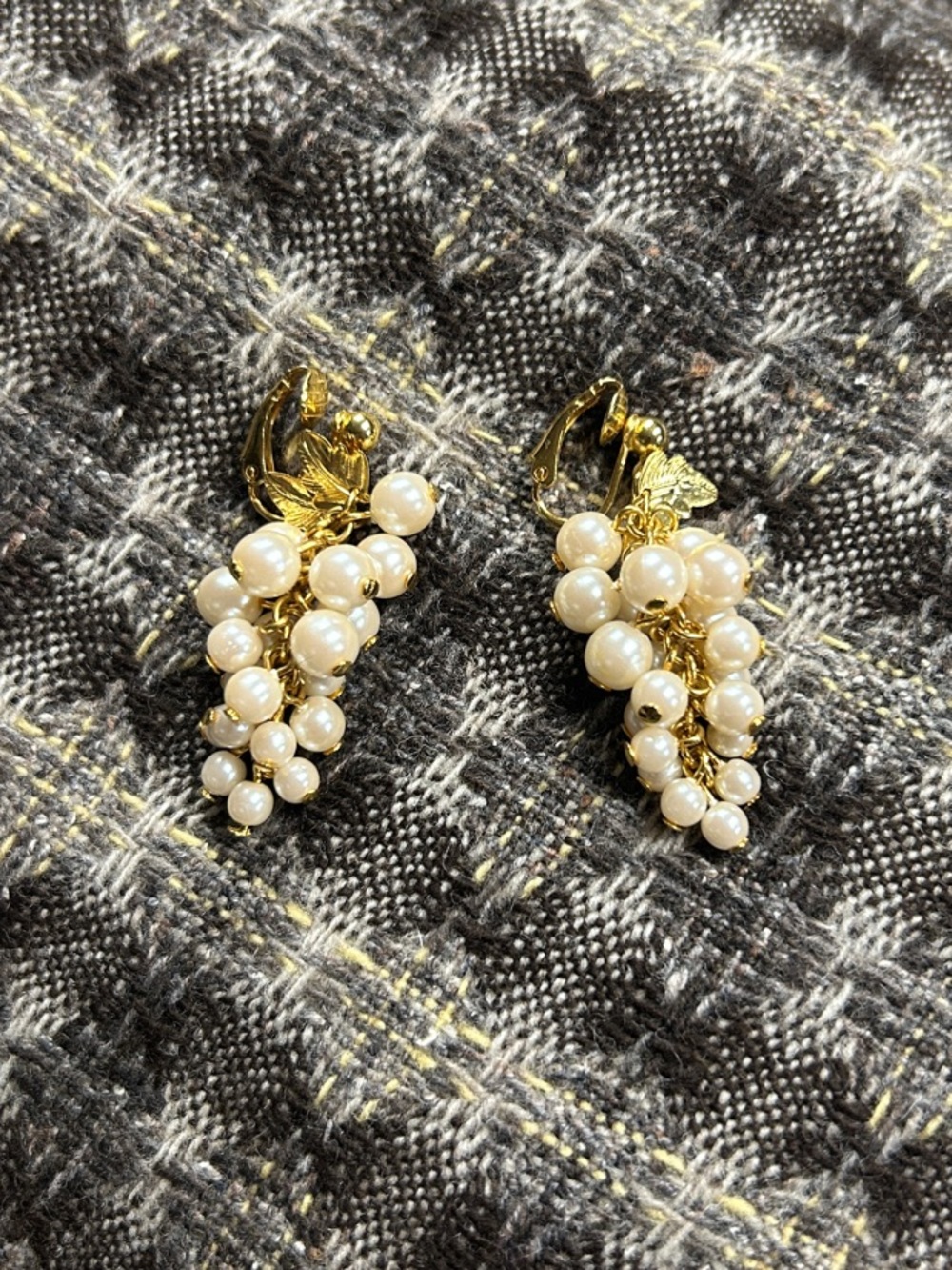 Vintage Pearl Grape Cluster & Gold Leaf Clip-on Earrings